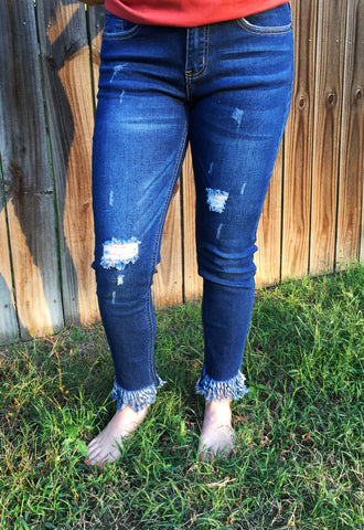 Dark Wash Skinny Jean with Frayed Hem
